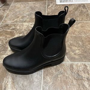 Black booties in really good condition!